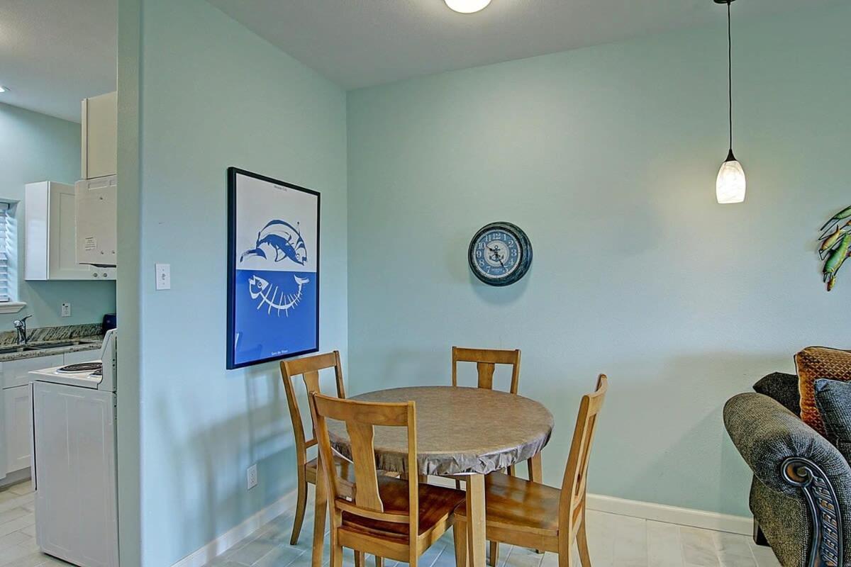Captain Quarter'S 1 Bedrm Unit At Sea Isle Village Port Aransas Buitenkant foto