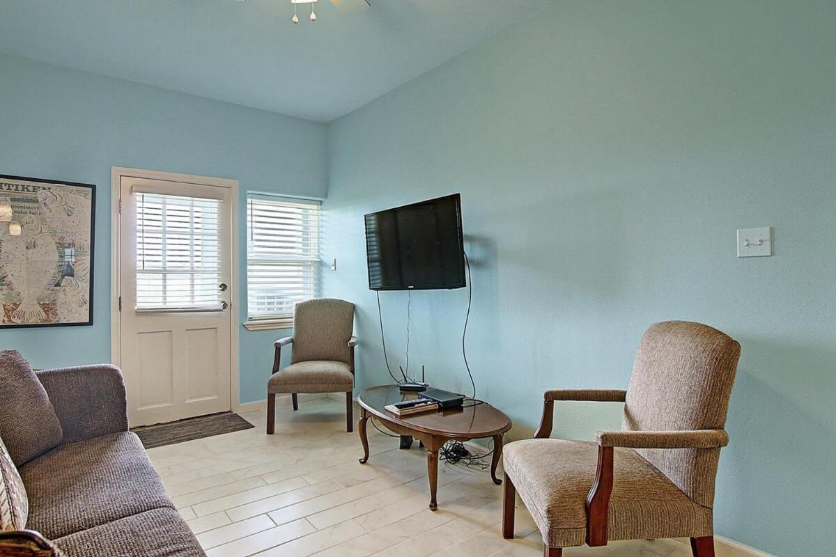 Captain Quarter'S 1 Bedrm Unit At Sea Isle Village Port Aransas Buitenkant foto