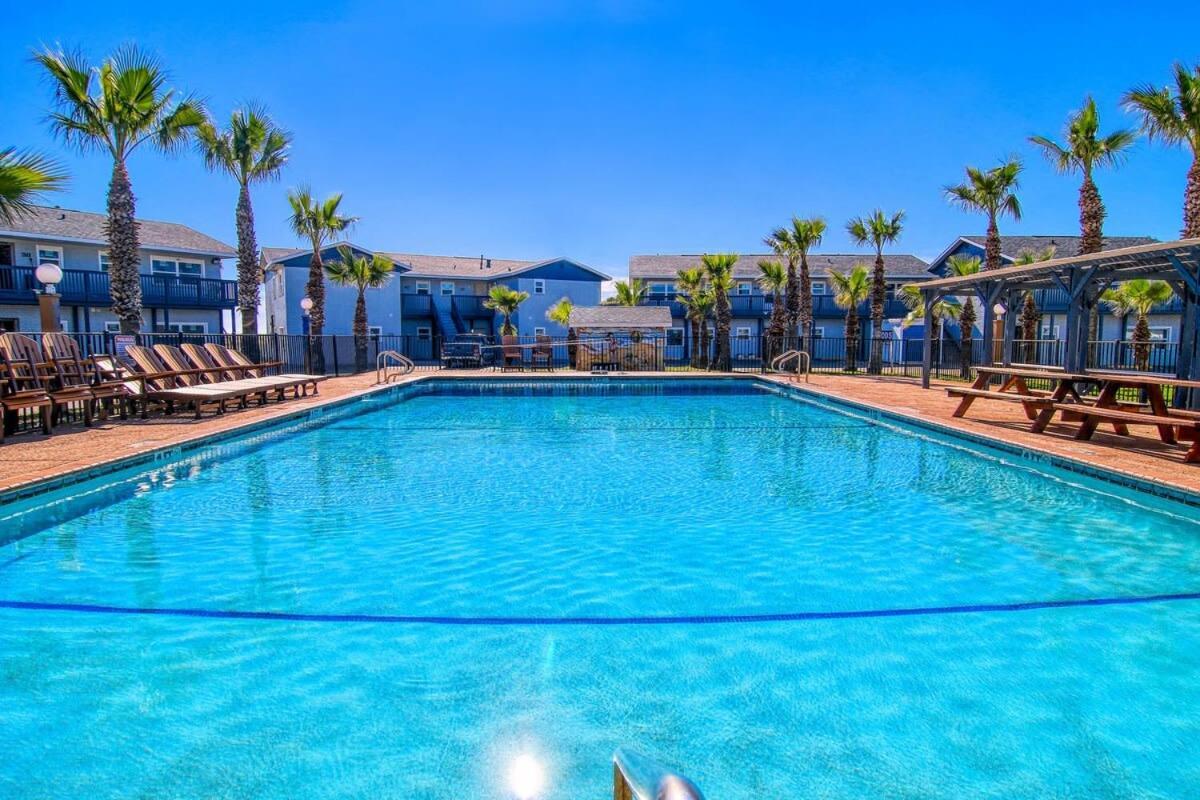Captain Quarter'S 1 Bedrm Unit At Sea Isle Village Port Aransas Buitenkant foto